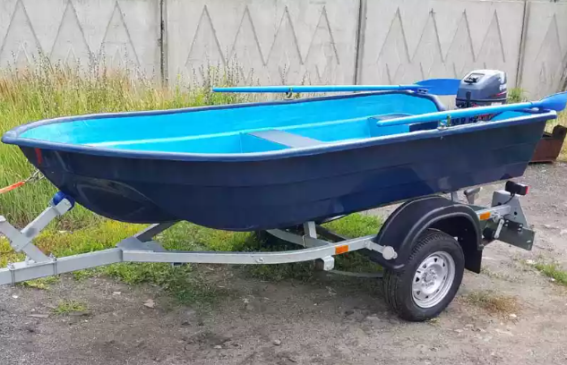 Стеклопластиковая лодка Neman-340 (тримаран) в Батайске