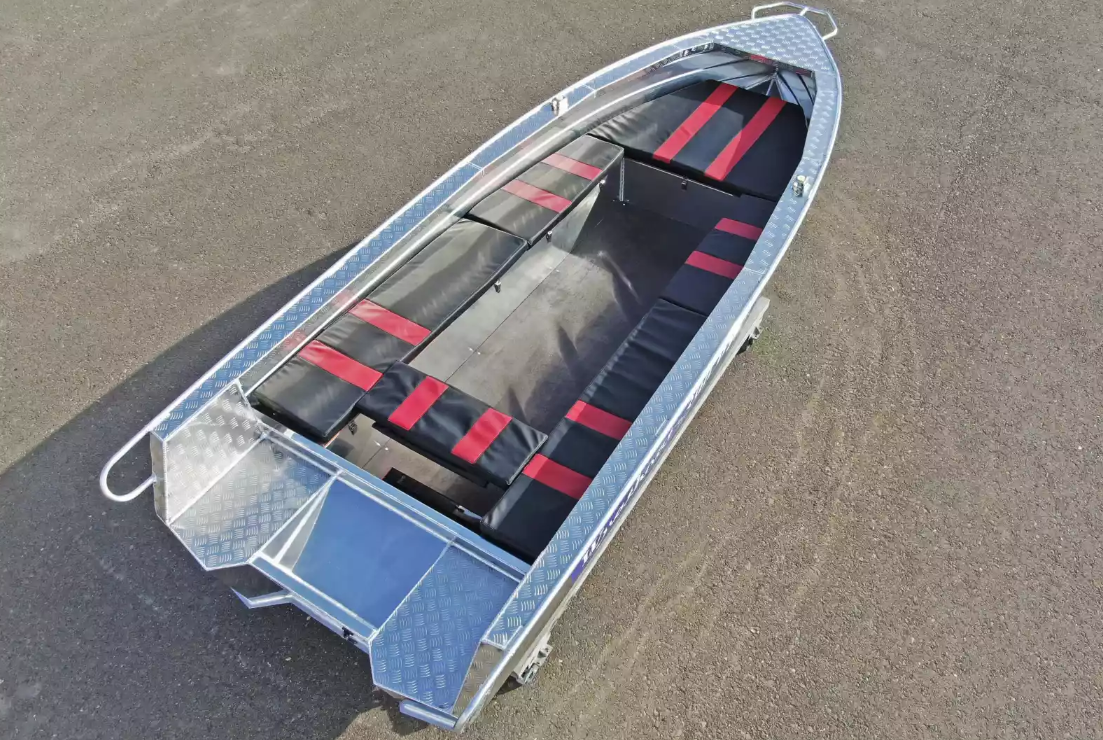 Алюминиевая лодка Wyatboat-390РМ увеличенный борт в Батайске
