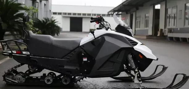 Снегоход ULAR 220 в Батайске