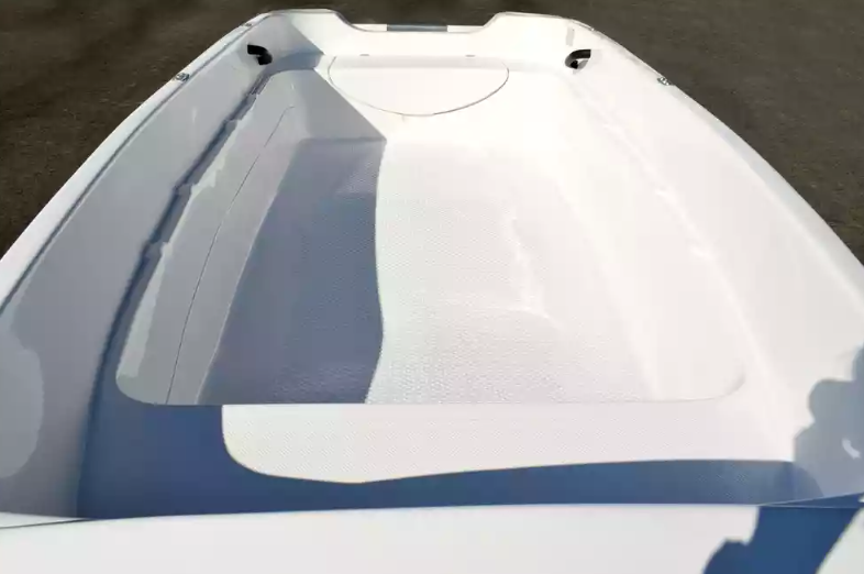 Стеклопластиковая лодка Пингвин (тримаран) в Батайске