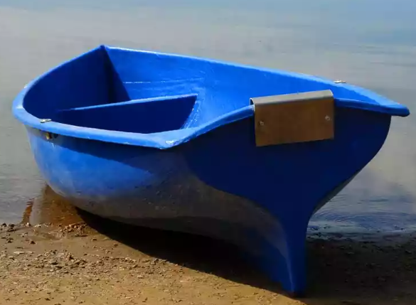 Стеклопластиковая лодка Омуль в Батайске