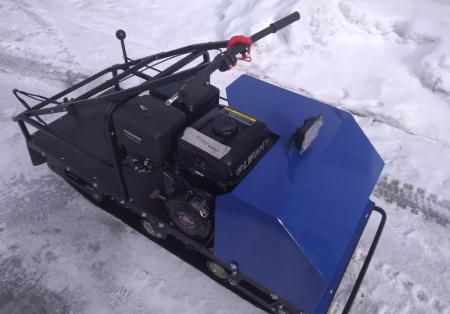 Мотобуксировщик AhtaR ЗИМА с реверсом (задний ход) в Батайске