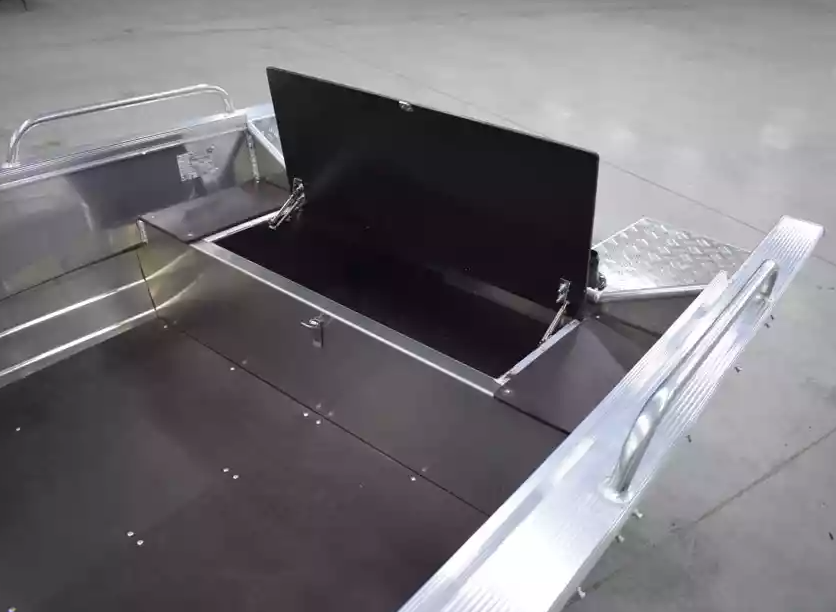 Алюминиевая лодка  Wyatboat-430 Р в Батайске