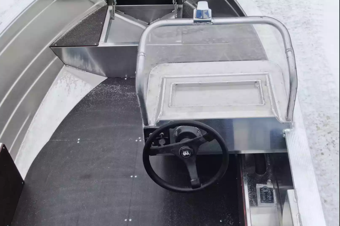 Алюминиевая лодка Неман-400 С в Батайске