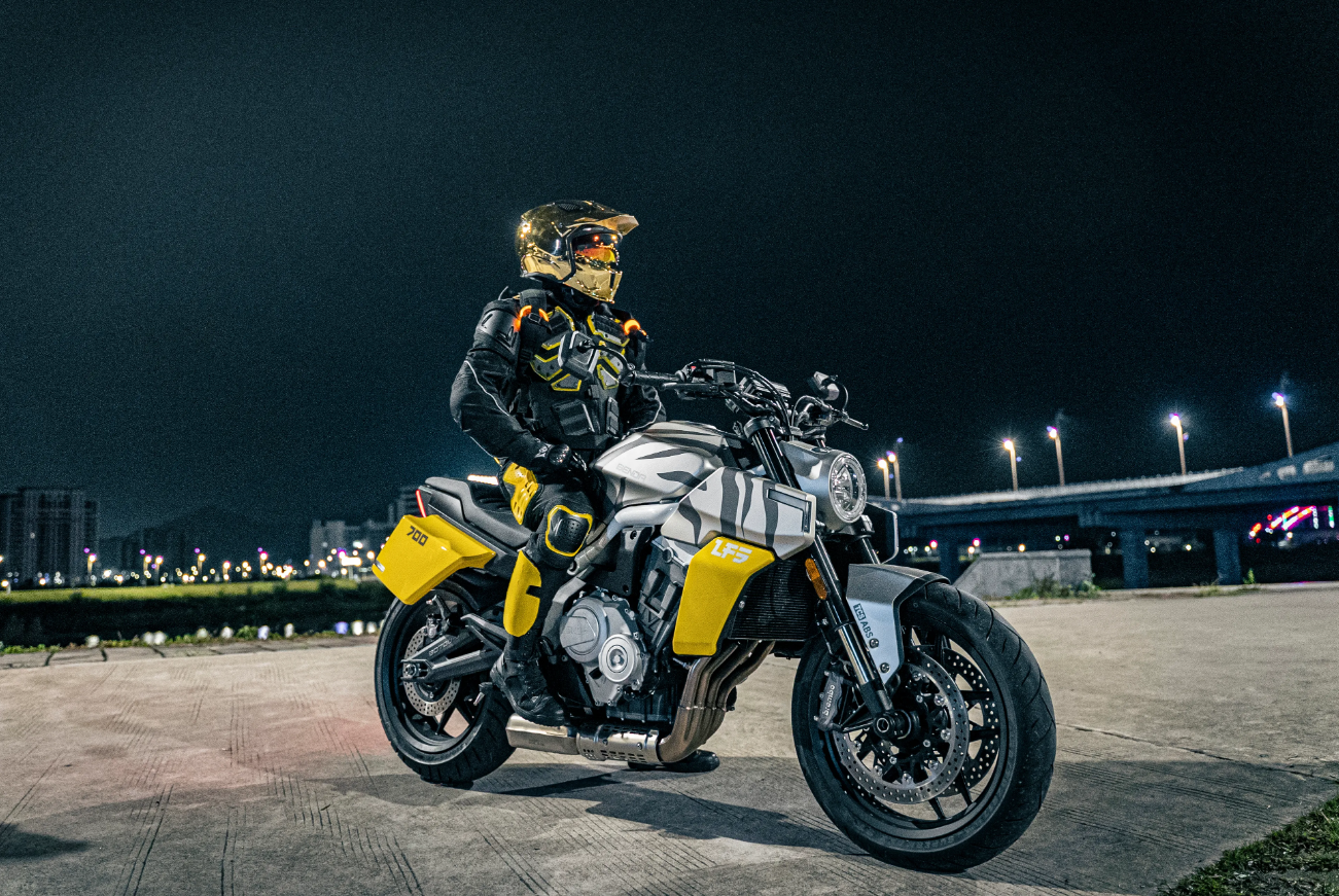 Мотоцикл Benda LFS 700 в Батайске