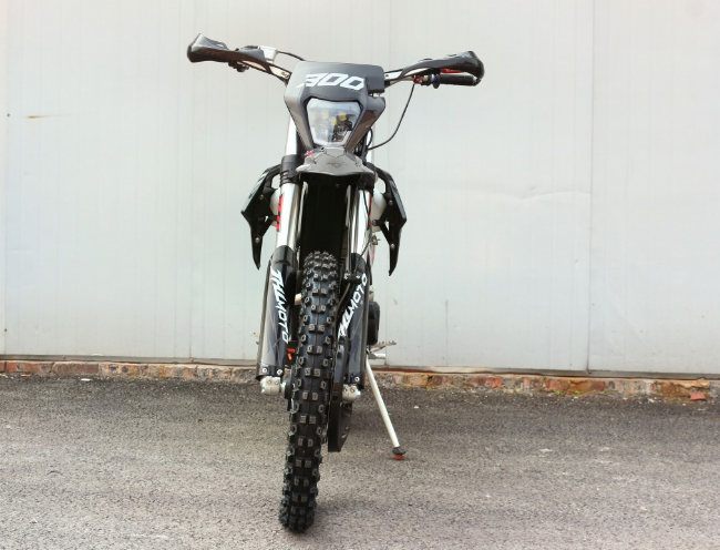 Мотоцикл JHLMOTO JHL Z3+ CB300 (175FMM) в Батайске