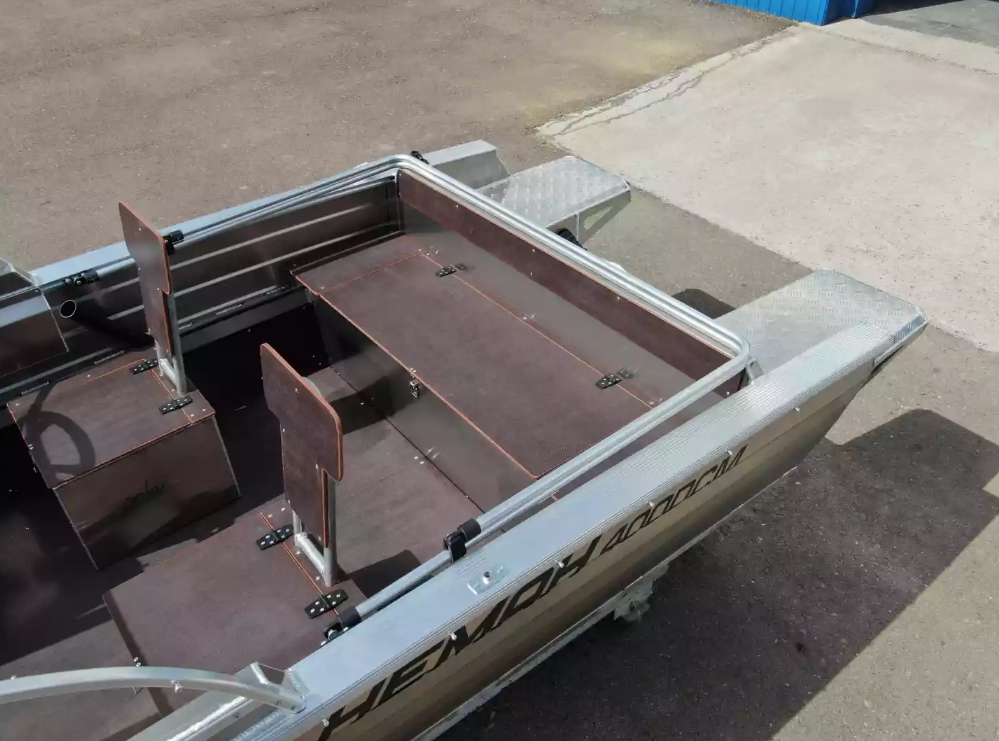 Алюминиевая лодка  Неман-400 DCM NEW в Батайске