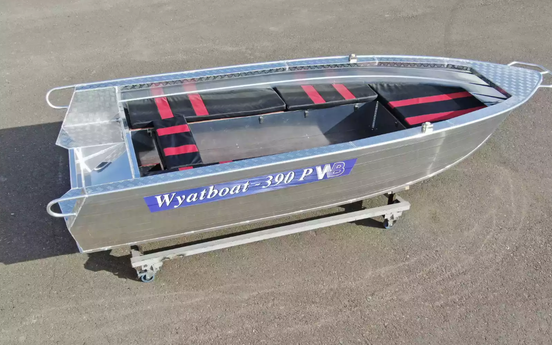 Алюминиевая лодка Wyatboat-390РМ увеличенный борт в Батайске