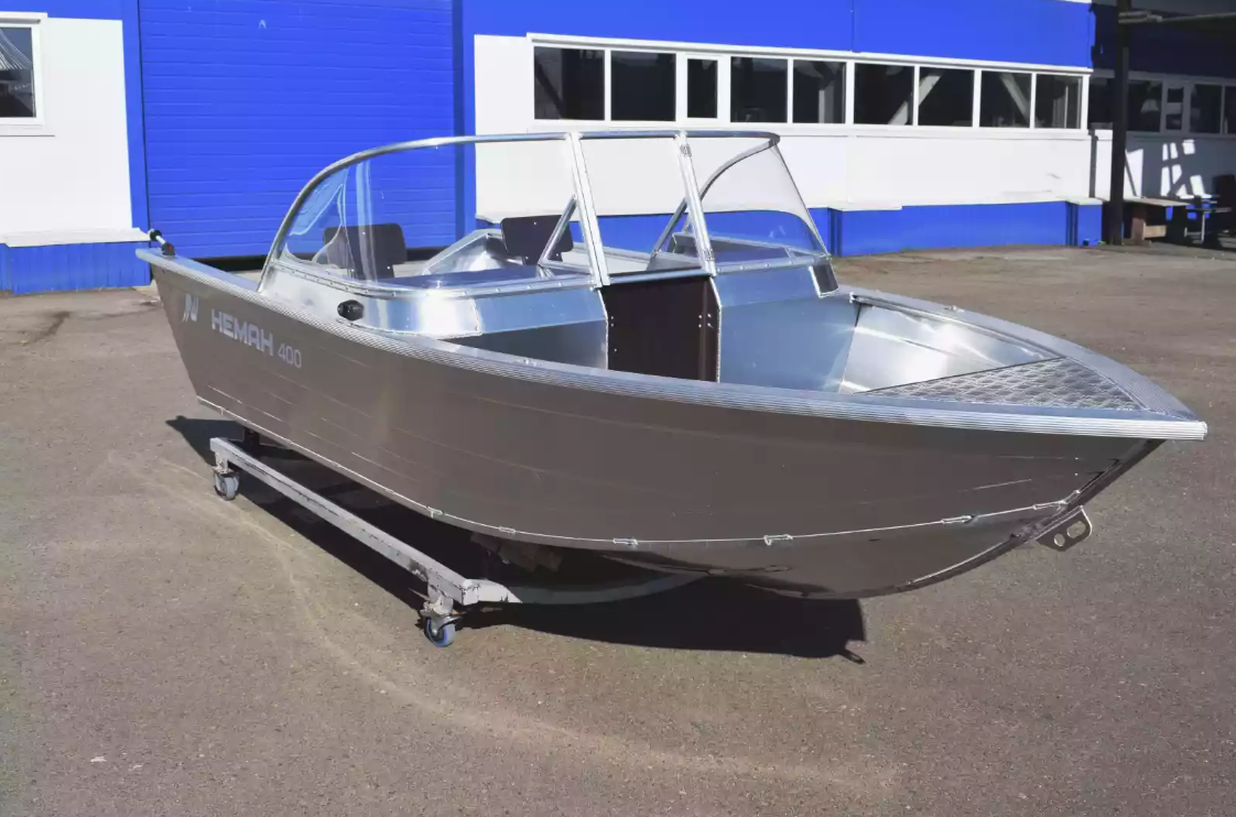 Алюминиевая лодка  Неман-400 DCM в Батайске