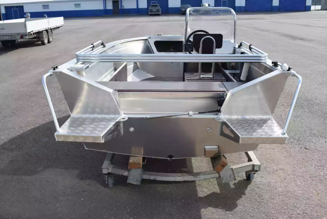 Алюминиевая лодка Неман-400 С в Батайске