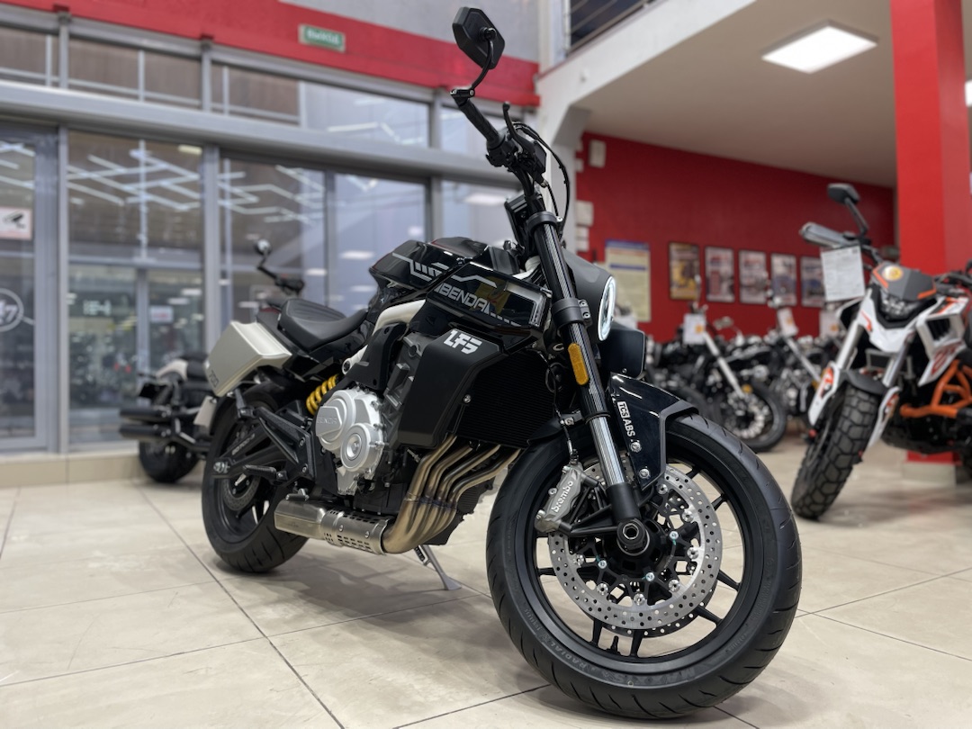 Мотоцикл Benda LFS 700 в Батайске