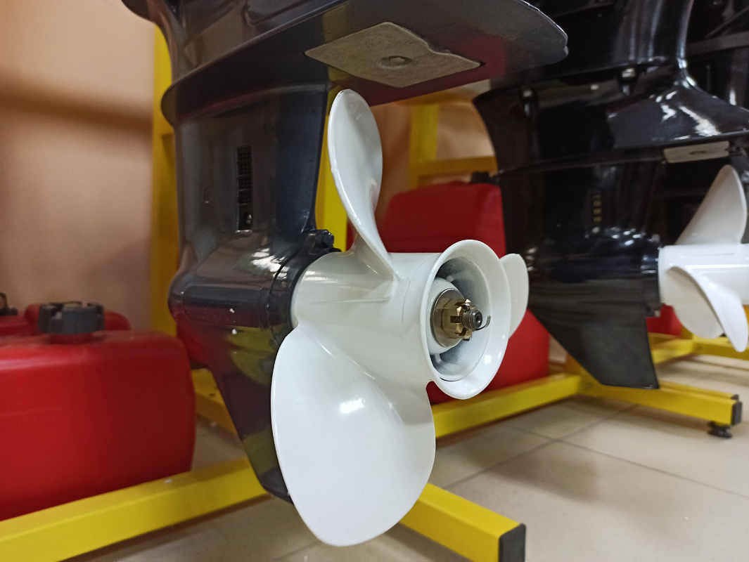 Лодочный мотор BREEZE F9,9S (4х тактный) в Батайске