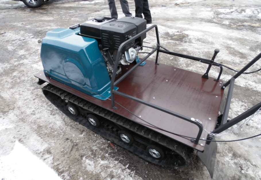 Мотобуксировщик AhtaR LR13 с реверс-вариатором Буран (задний ход) в Батайске