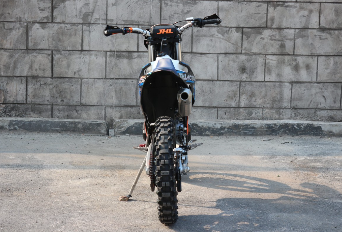 Мотоцикл JHLMOTO JHL Z3 CB250 (172FMM-3A) в Батайске
