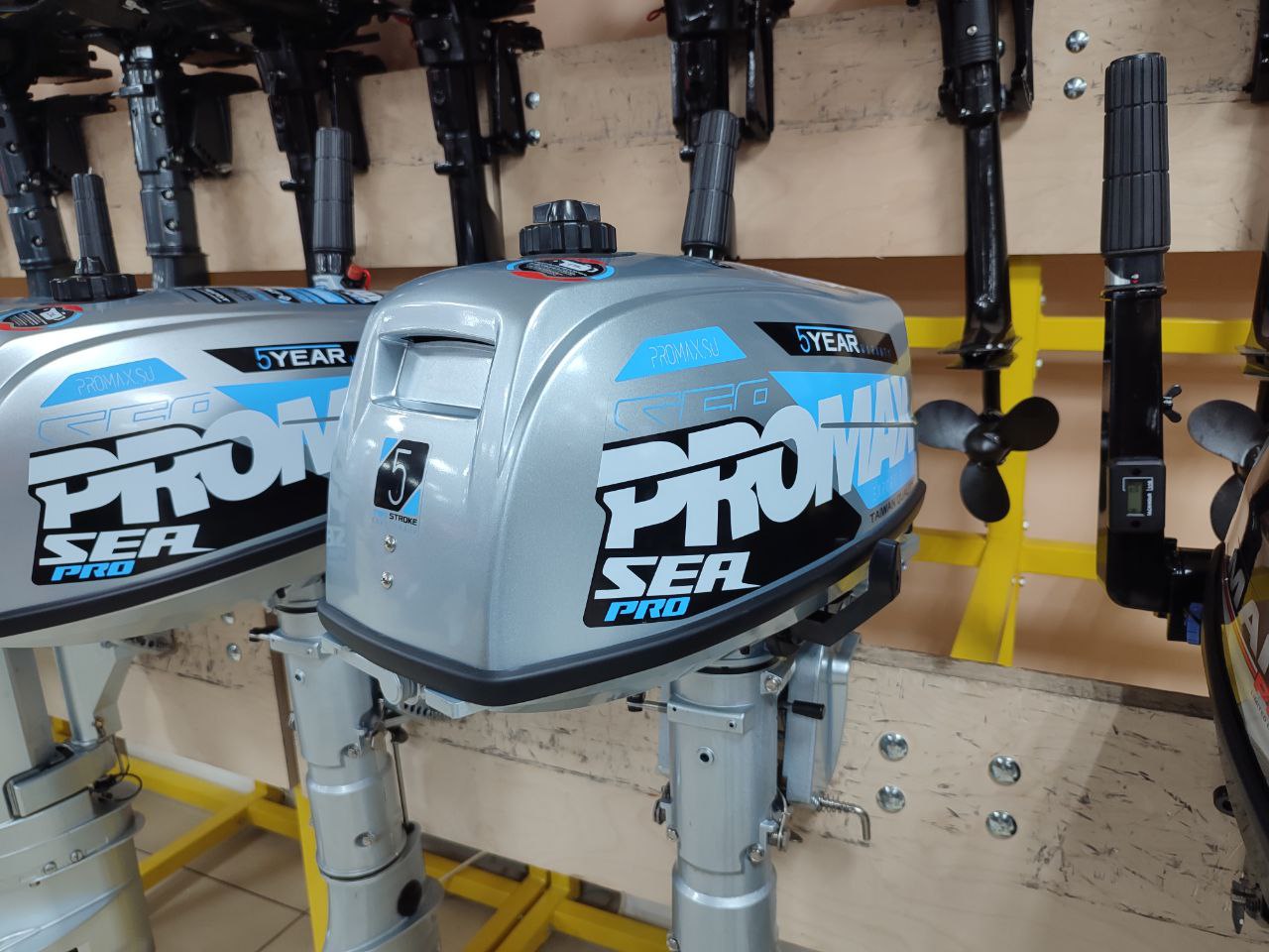 Лодочный мотор PROMAX SP5FHS (внешний бак 12 л) в Батайске