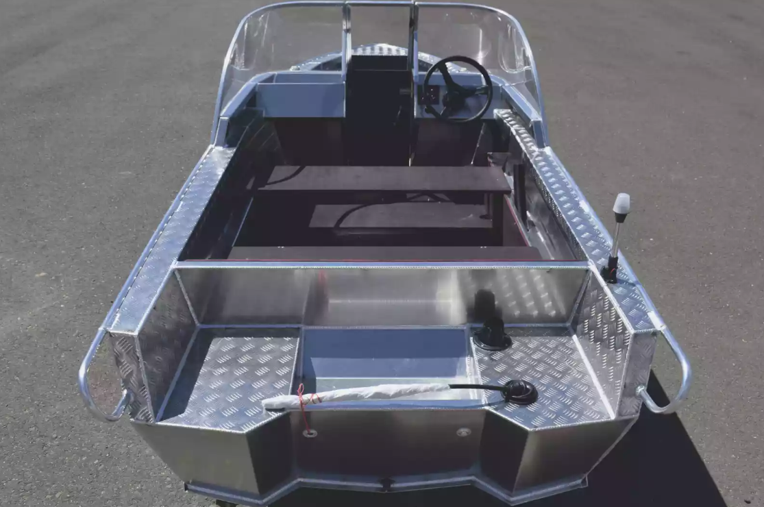 Алюминиевая лодка Wyatboat-390 DCM в Батайске