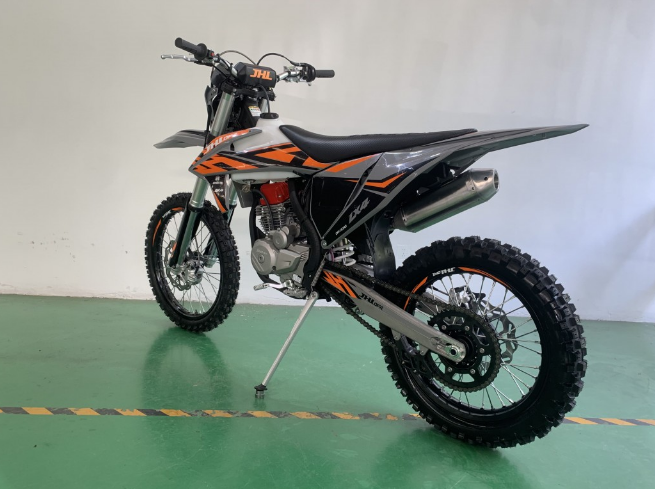 Мотоцикл JHLMOTO JHL LX4 CB300RL (175FMN) в Батайске