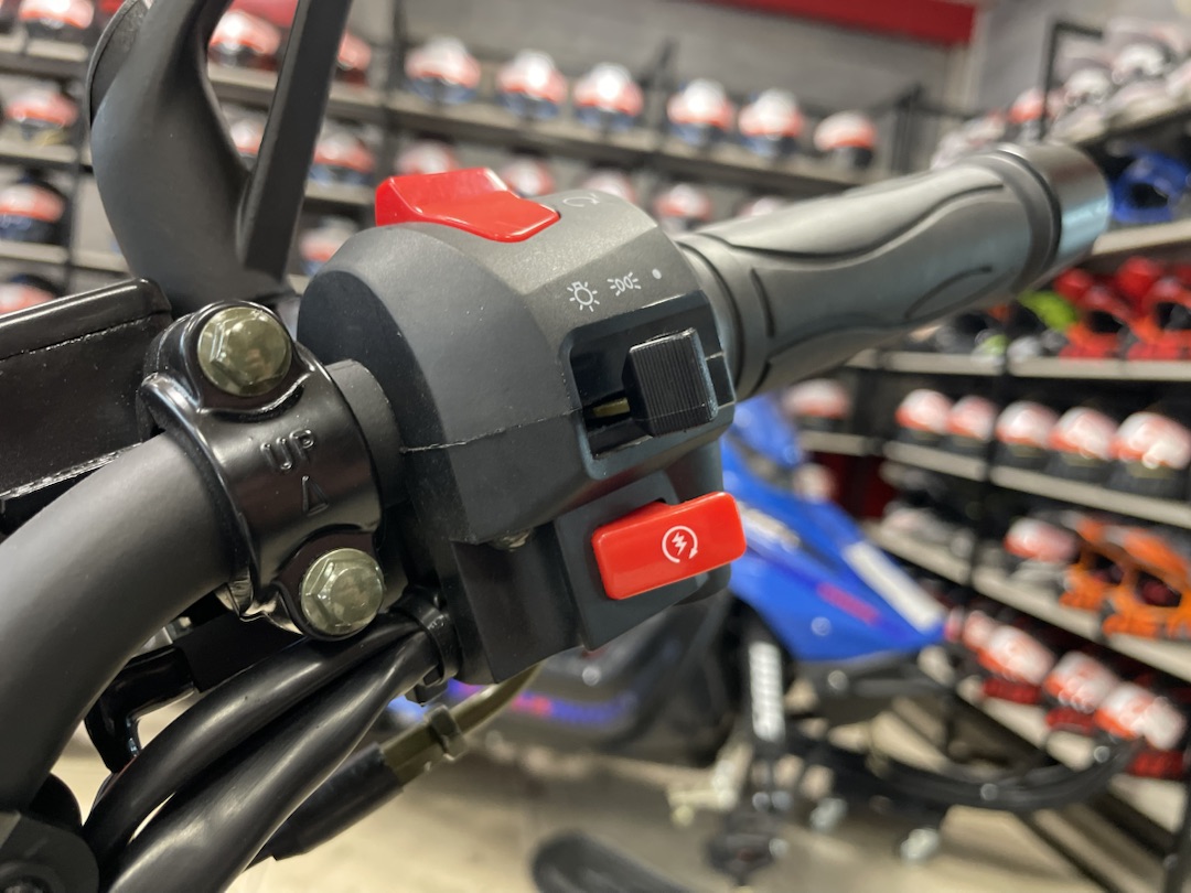 Мопед PROMAX CB150R (49) в Батайске