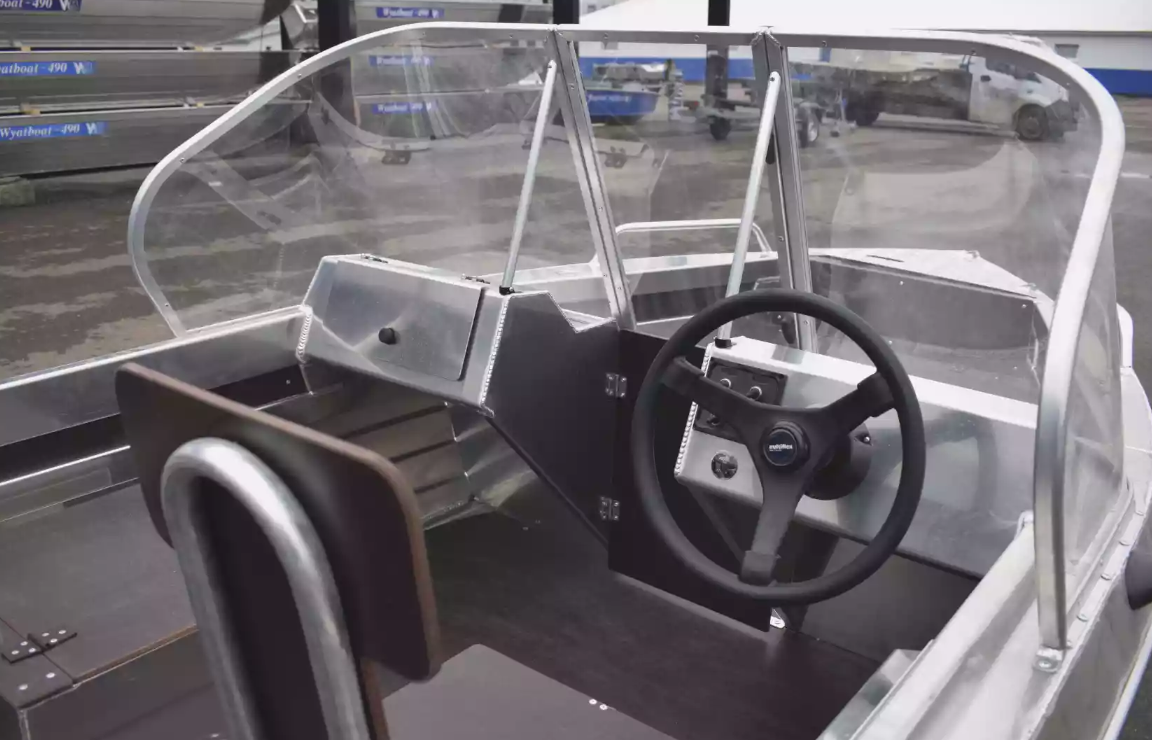 Алюминиевая лодка  Neman-400 DC в Батайске