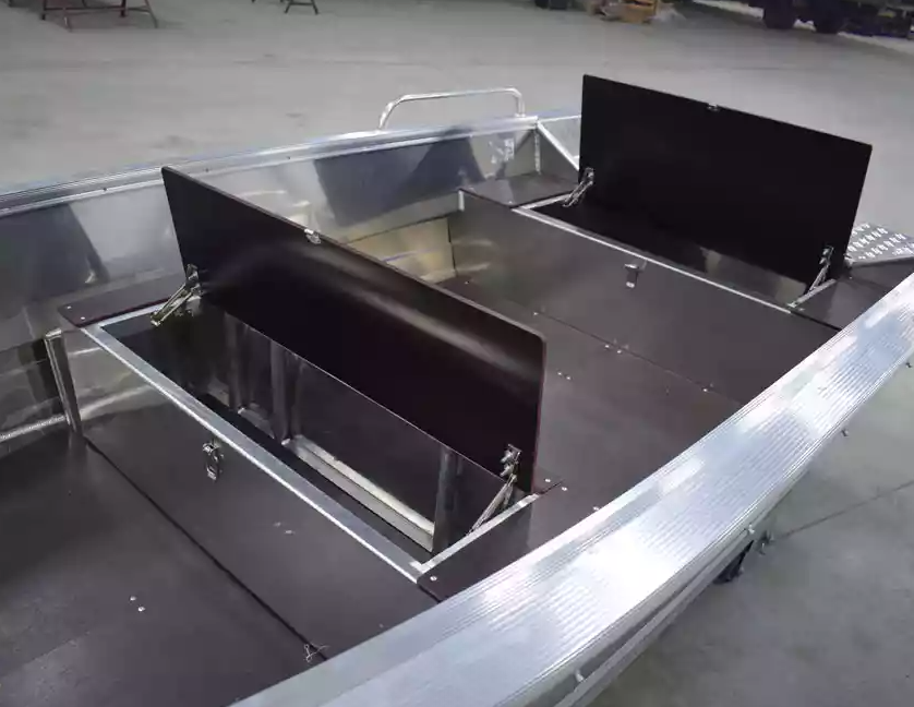 Алюминиевая лодка  Wyatboat-430 Р в Батайске