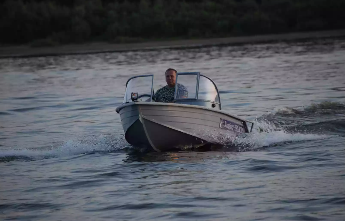 Алюминиевая лодка Wyatboat-390 DCM в Батайске