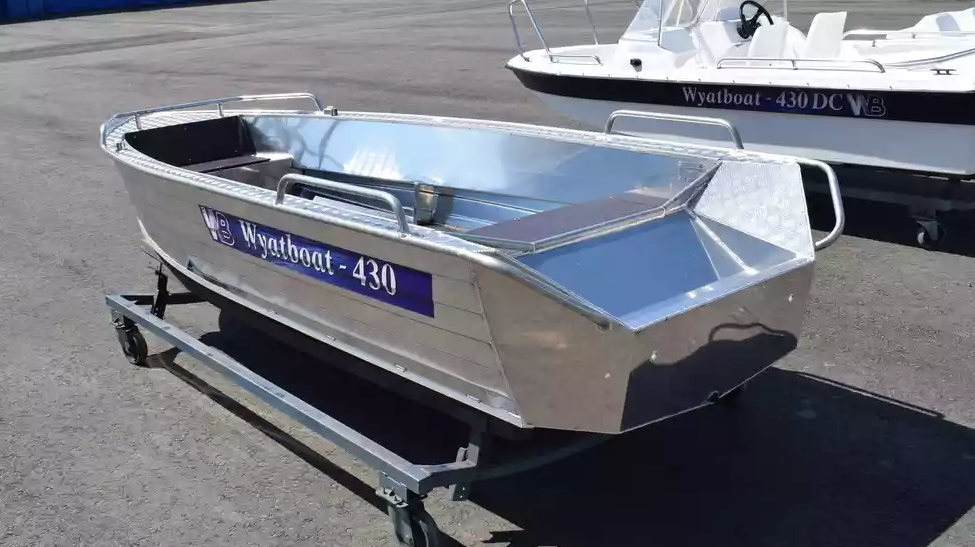 Алюминиевая лодка  Wyatboat-430М в Батайске