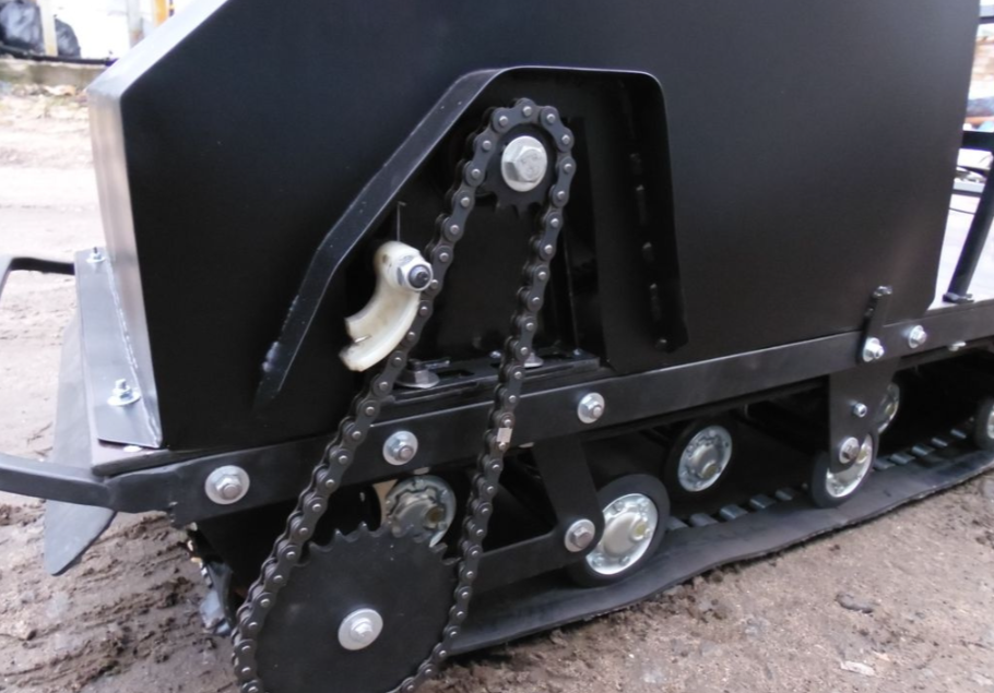 Мотобуксировщик AhtaR Зима 15 л/с с вариатором в Батайске