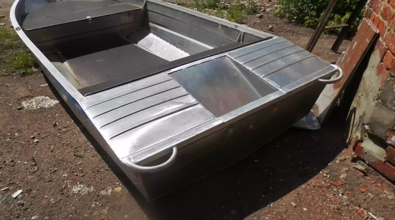 Алюминиевая лодка Вятка-Профи Вариант в Батайске