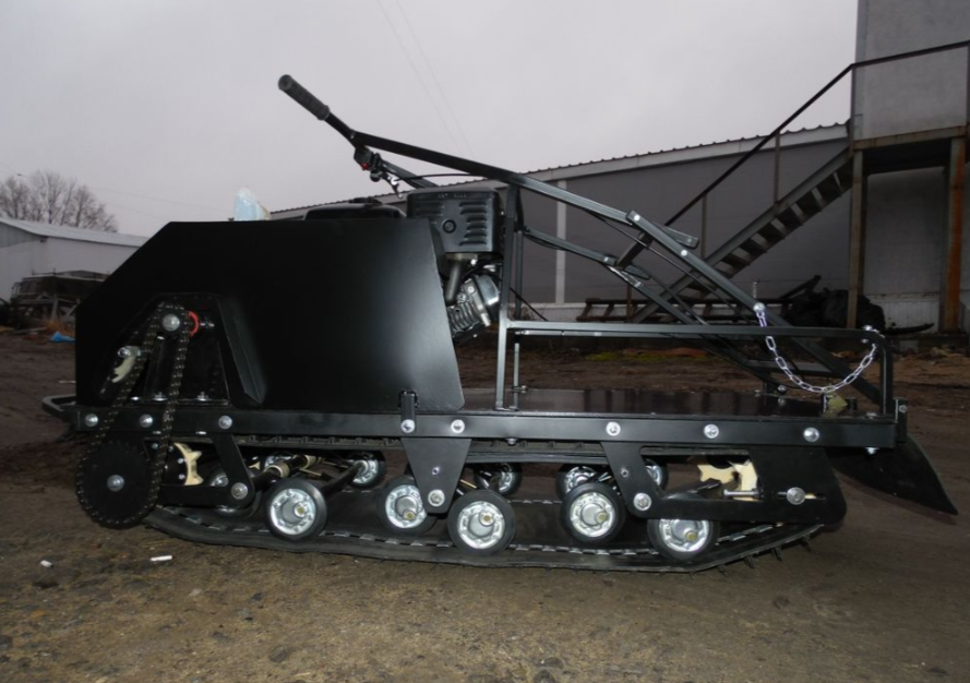 Мотобуксировщик AhtaR Зима 15 л/с с вариатором в Батайске