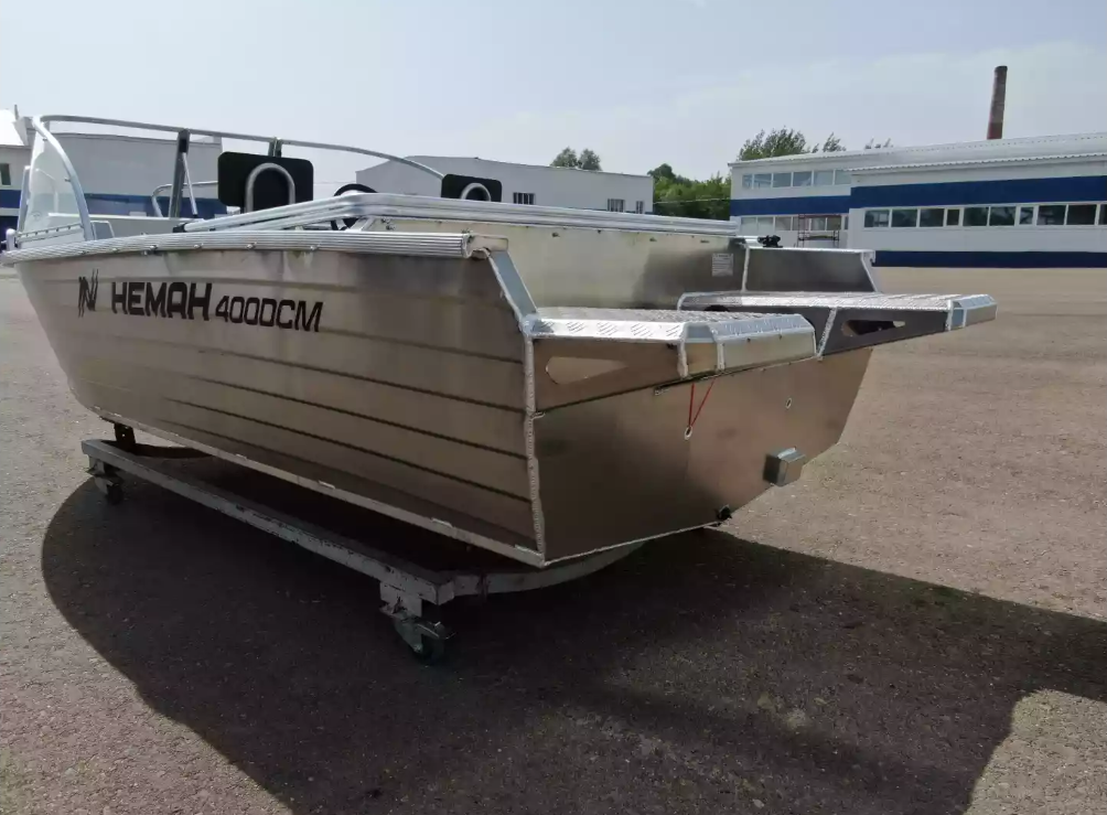 Алюминиевая лодка  Неман-400 DCM NEW в Батайске