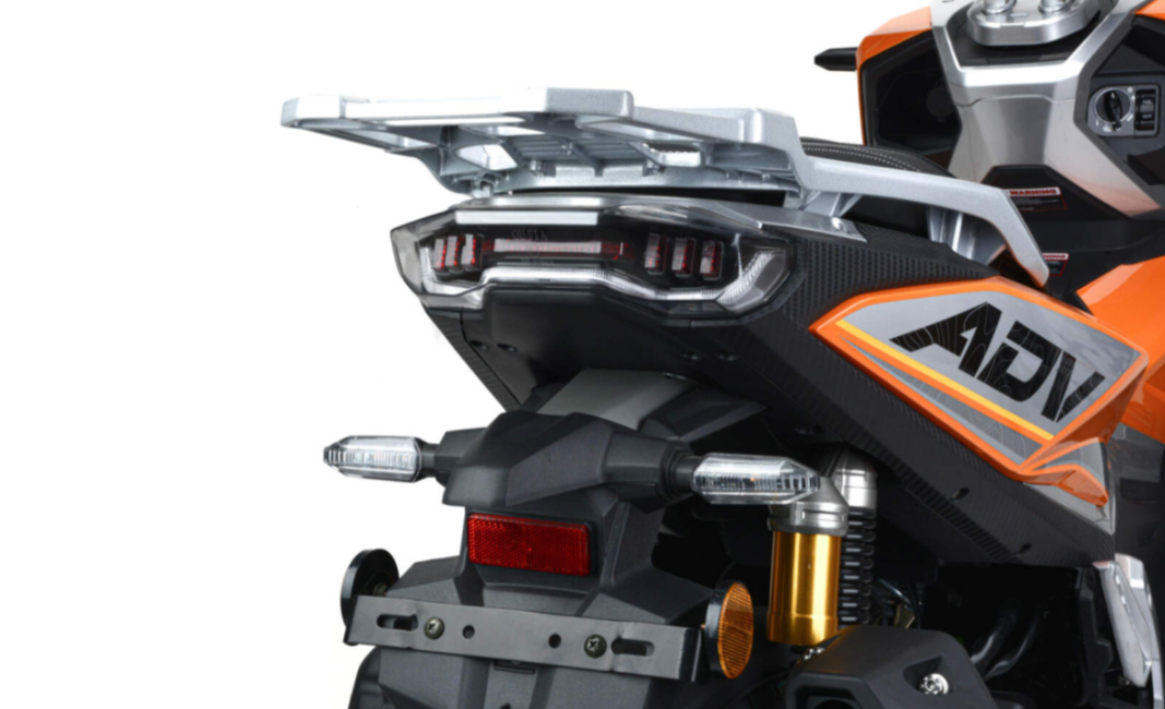 Скутер MOTOLAND (МОТОЛЕНД) T-MAX 150 в Батайске