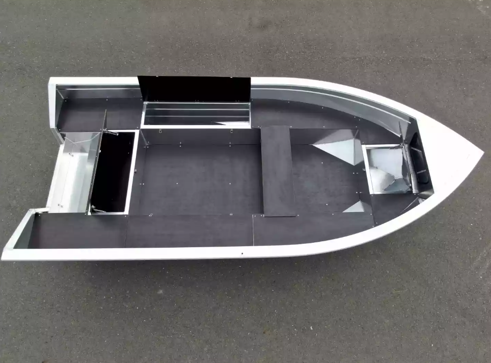 Алюминиевая лодка  Неман-420 в Батайске