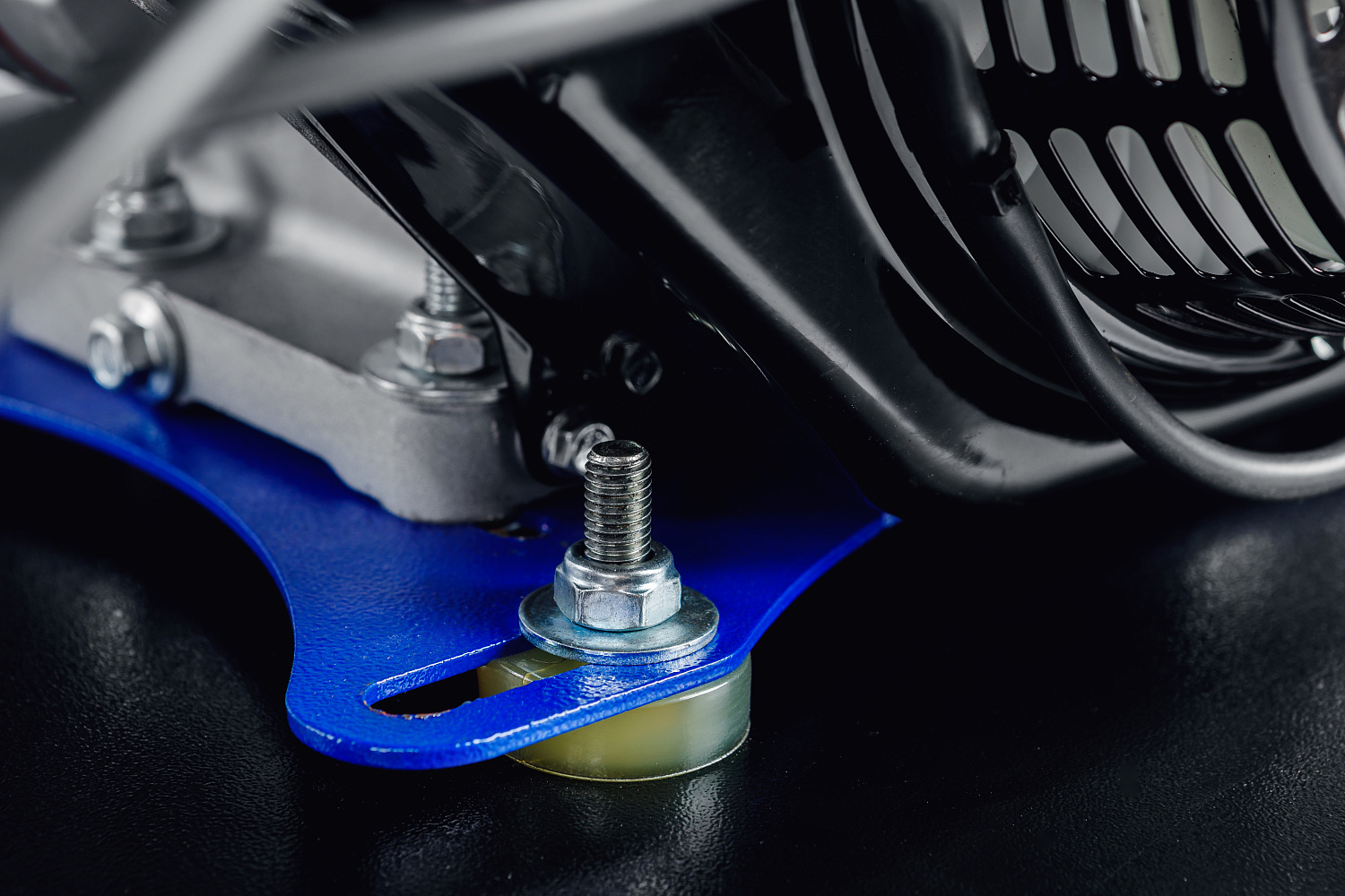 МОТОБУКСИРОВЩИК IKUDZO LONG 2.0 1700/500 EKR15 в Батайске