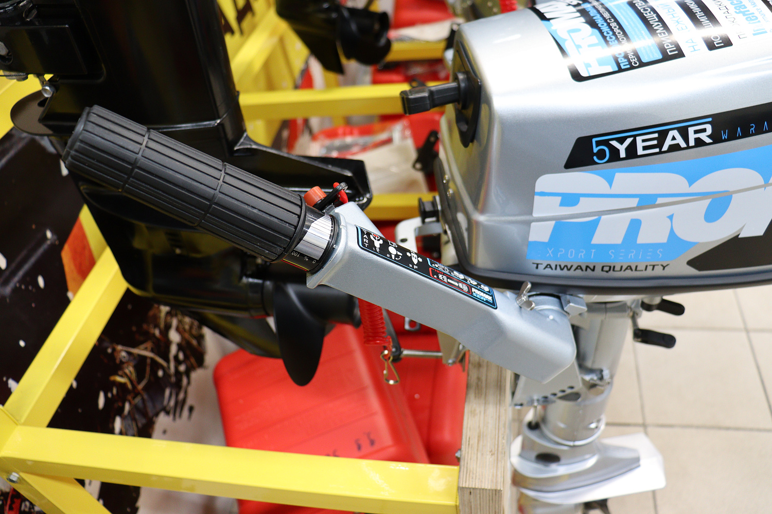 Лодочный мотор PROMAX SP5FHS (внешний бак 12 л) в Батайске