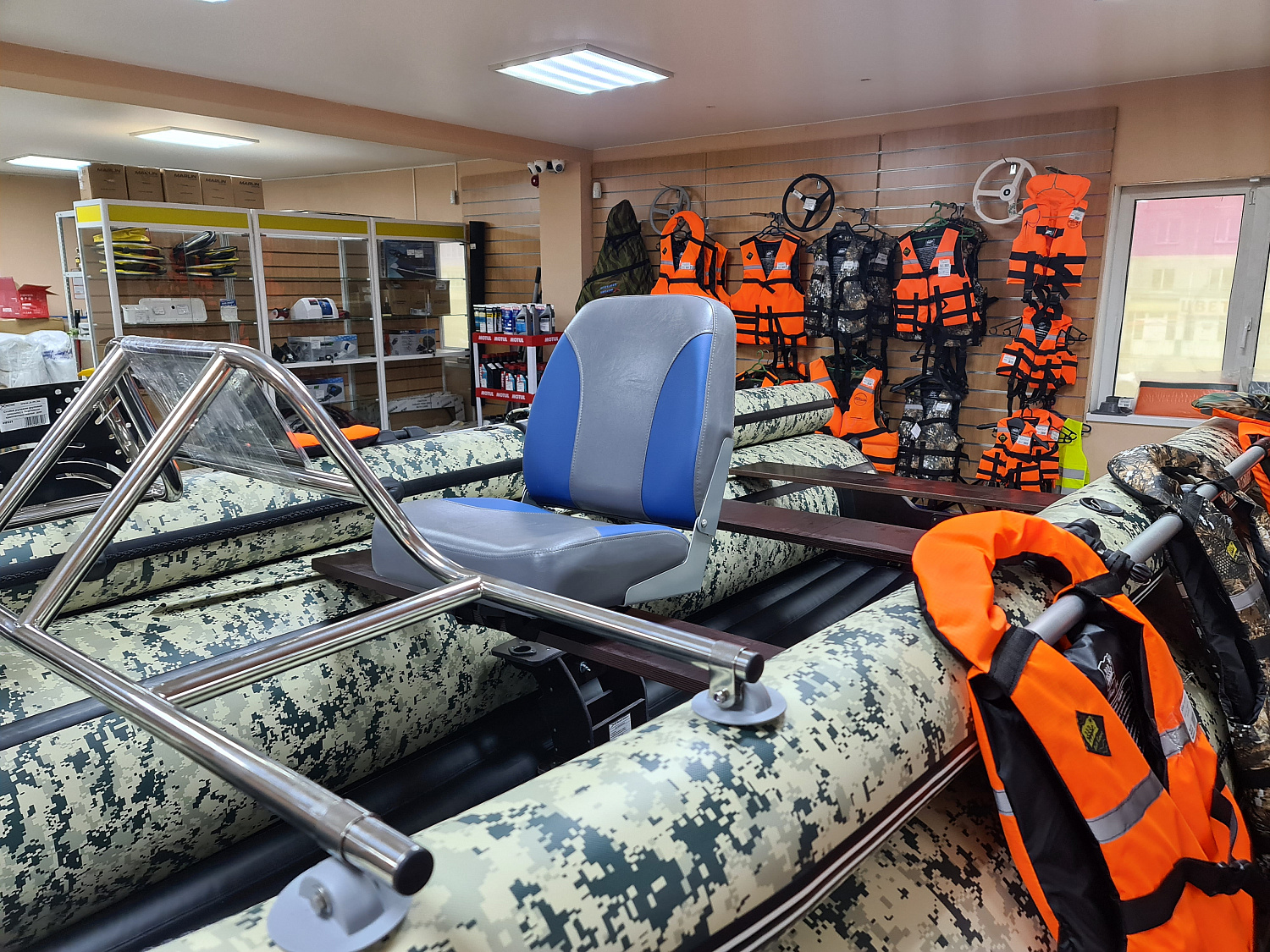 КРЕСЛО МЯГКОЕ РАСКЛАДНОЕ С ПОВОРОТНЫМ МЕХАНИЗМОМ ДЛЯ ЛОДОК в Батайске