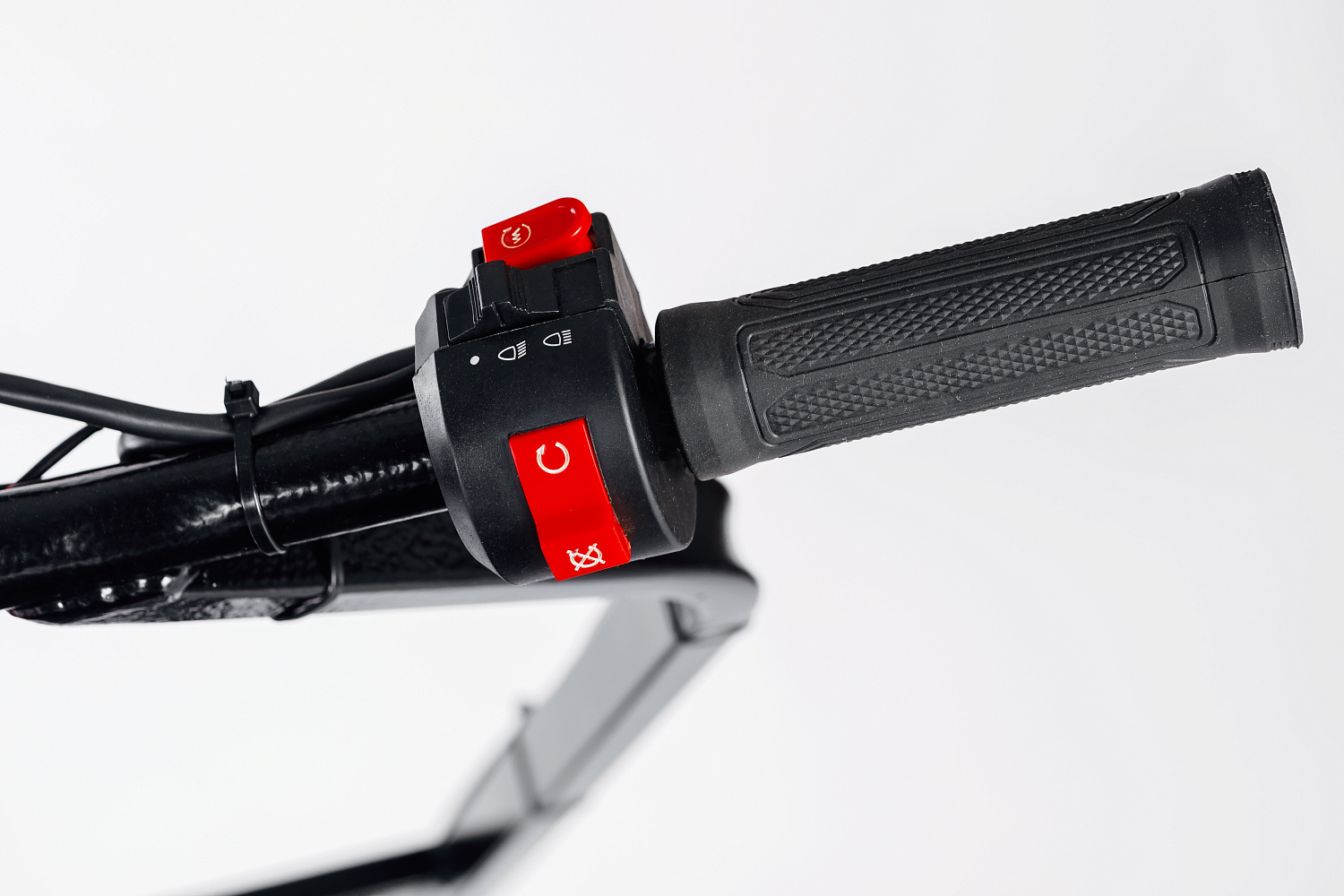 МОТОБУКСИРОВЩИК IKUDZO LONG 2.0 1700/500 EKR15 в Батайске