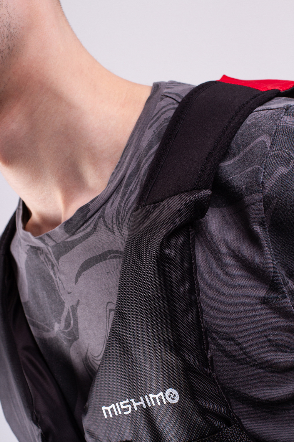 Жилет спасательный MISHIMO PRO Премиум качества Черно-красный в Батайске